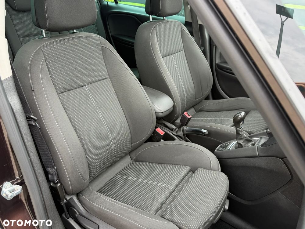 Opel Zafira 1.4 Turbo Active - 10