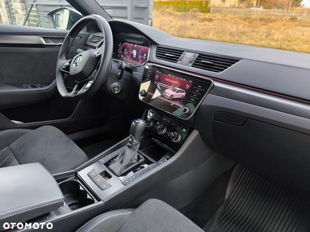 Skoda Superb 2.0 TDI SCR Sportline DSG - 31
