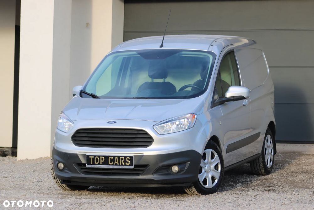 Ford transit courier - 1