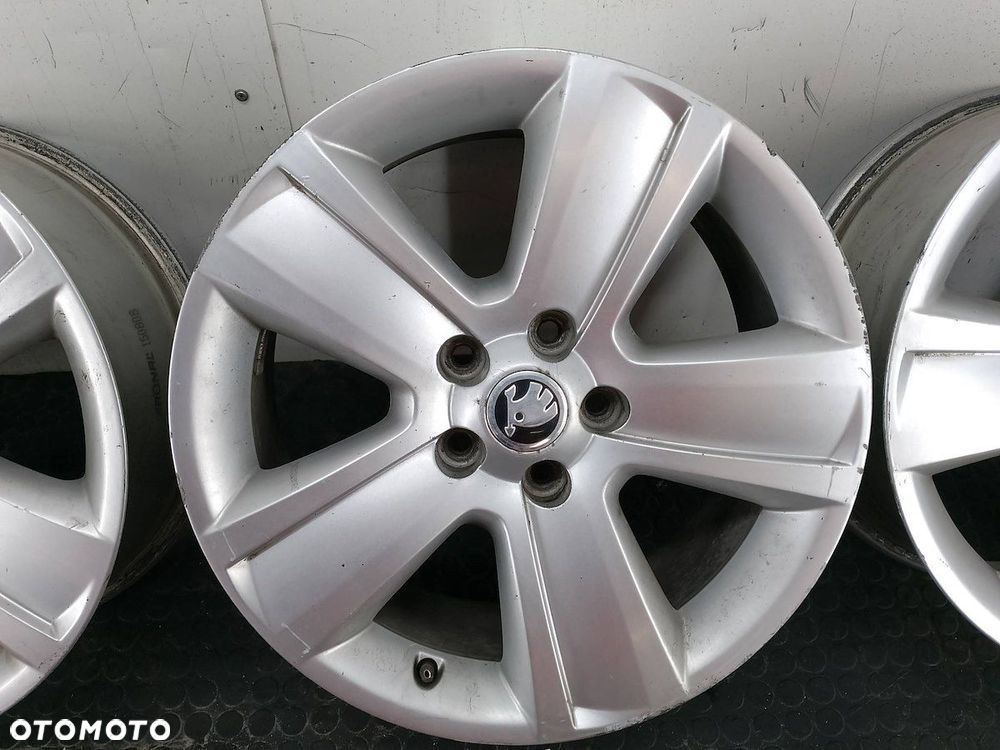 FELGI ALUMINIOWE KOMPLET 17 SKODA OCTAVIA II 3U0601025K 150806 - 6