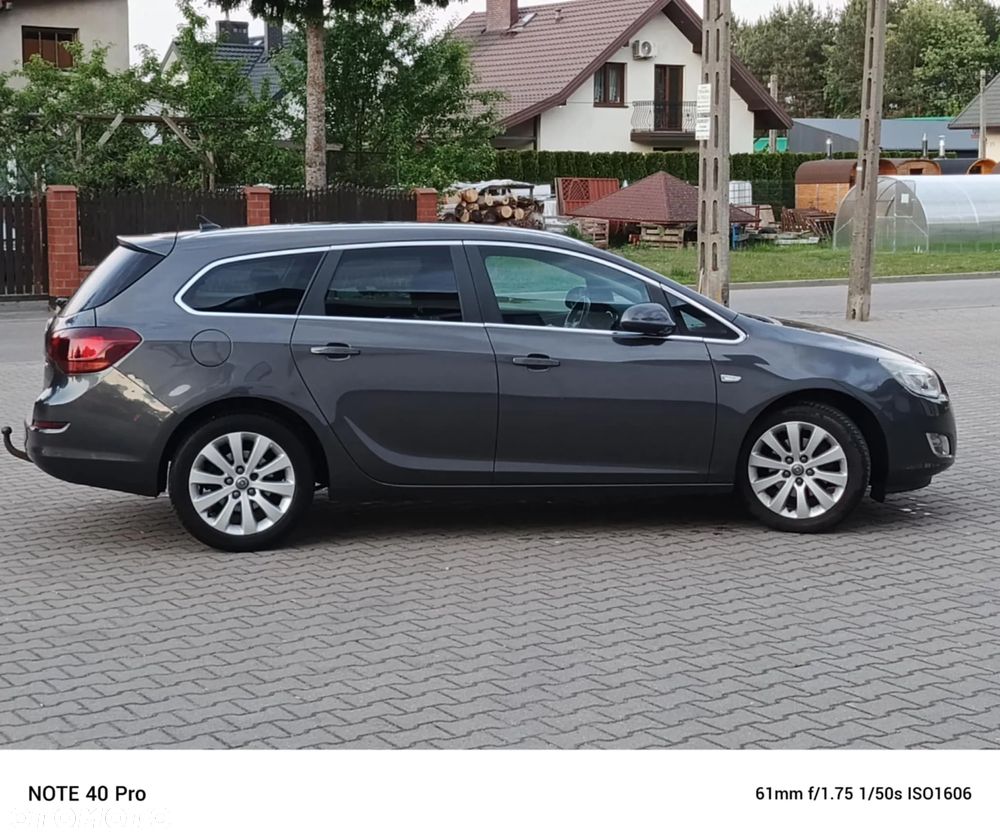 Opel Astra 1.7 CDTI DPF Cosmo - 3