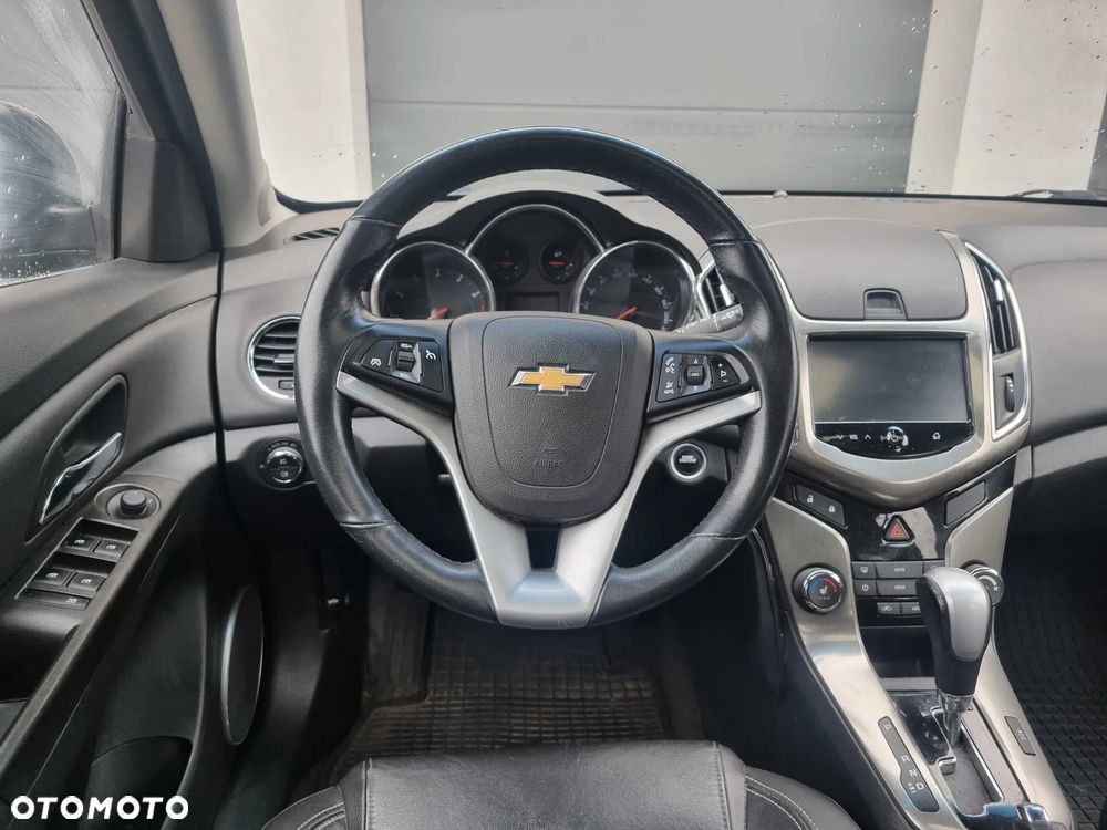 Chevrolet Cruze 1.8 LTZ - 7