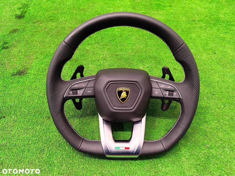 LAMBORGHINI URUS KIEROWNICA ŁOPATKI BIAŁA NIĆ PERFORACJA - 2