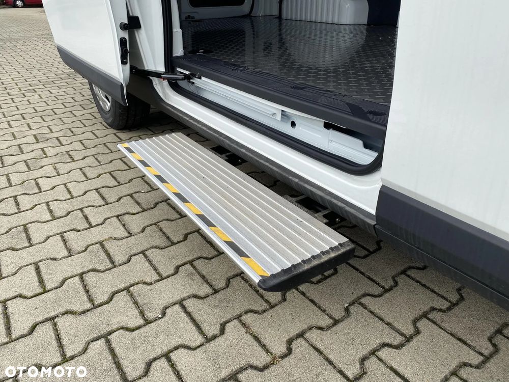 Maxus Deliver 7 - 22