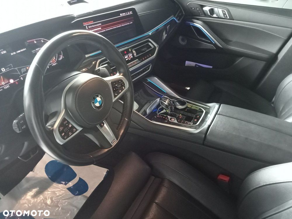 BMW X6M - 28
