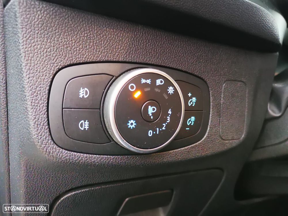 Ford Focus 1.5 TDCi EcoBlue Vignale Aut. - 16