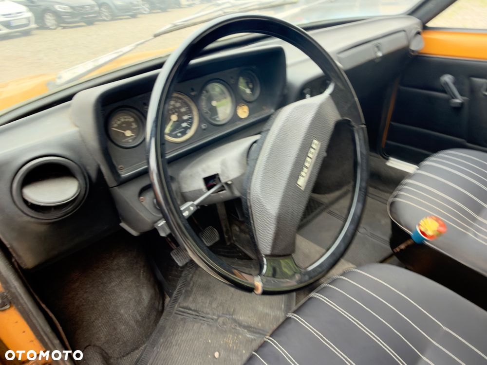 Skoda 105 L - 16