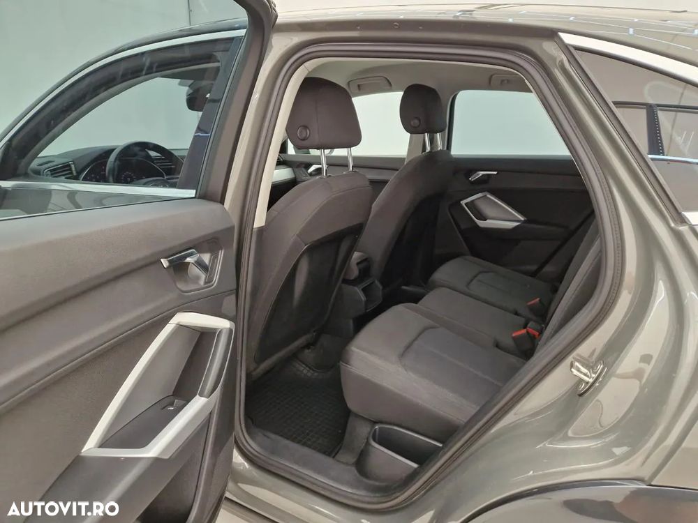 Audi Q3 Sportback 2.0 35 TDI quattro S tronic W3 Basic - 10