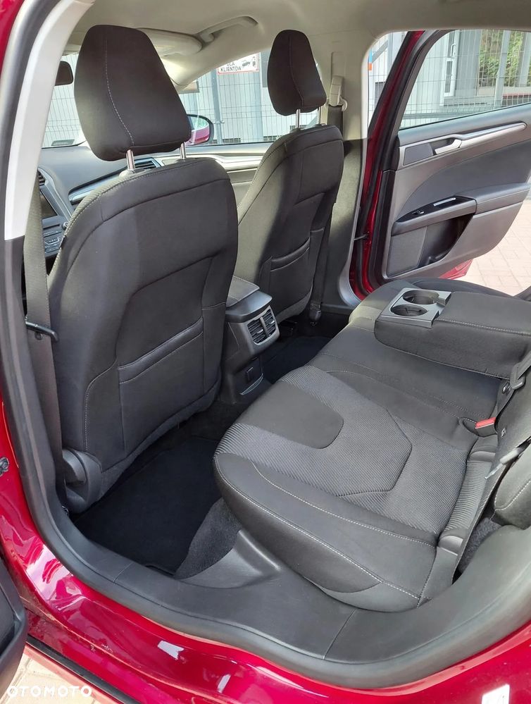 Ford Mondeo 1.5 EcoBoost Titanium - 24
