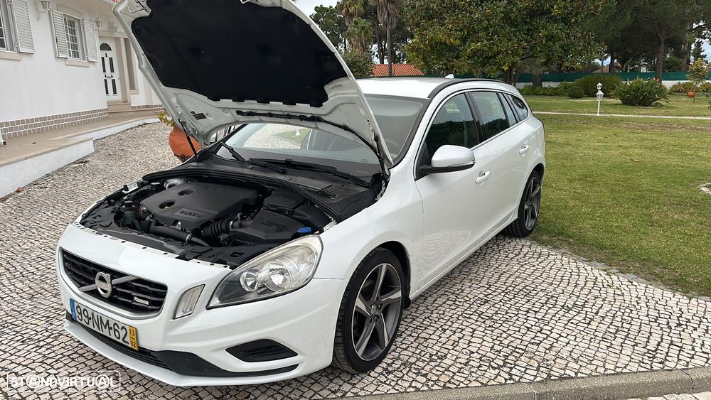 Volvo V60 1.6 D2 Drive R-Design Start/Stop - 24