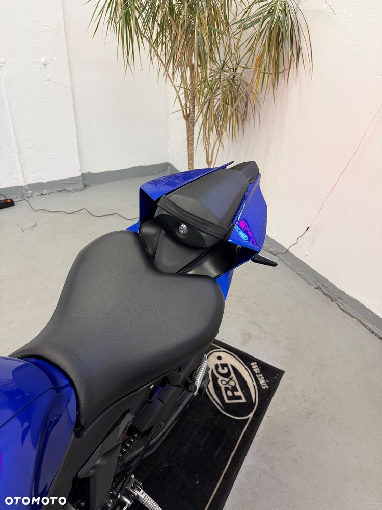 Yamaha R7 - 21