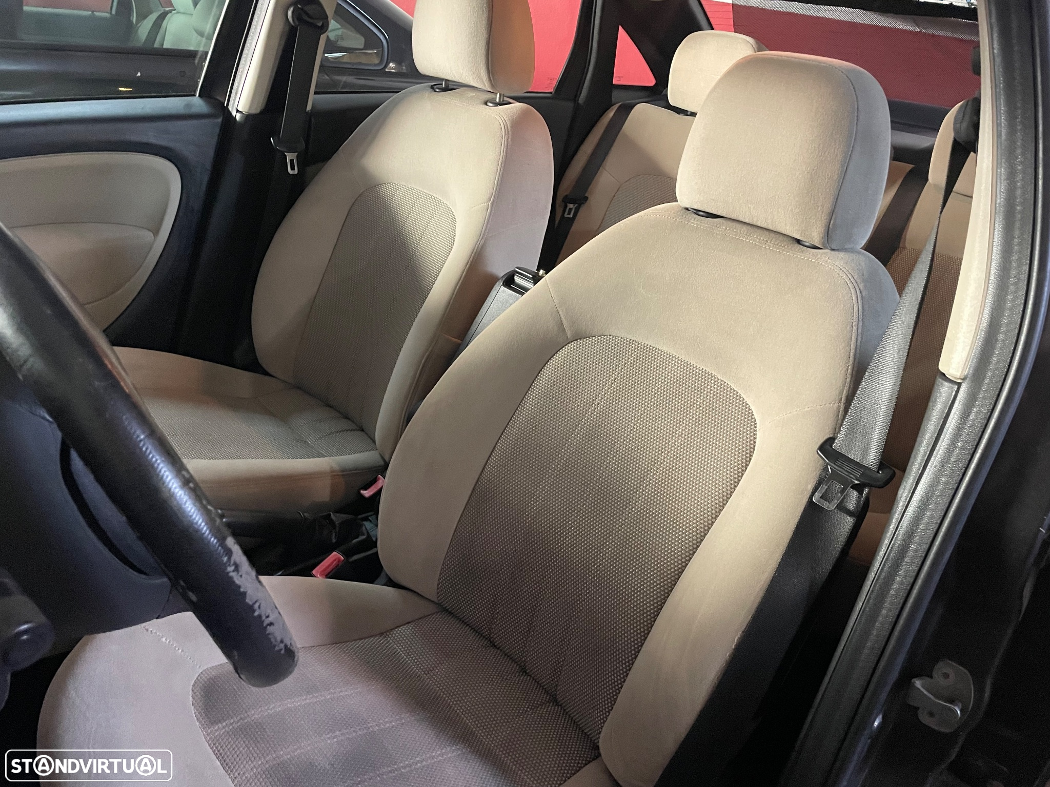 Fiat Linea 1.3 M-Jet Emotion - 8