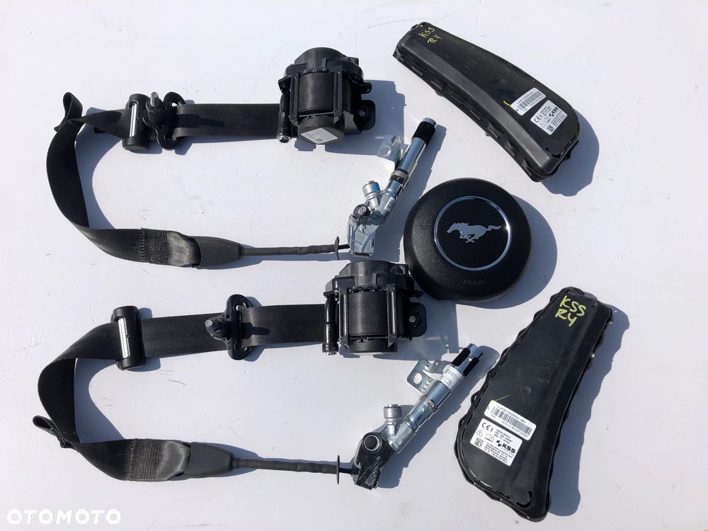 FORD MUSTANG 6 VI 2017 LIFTING FL LIFT PAS BEZPIECZEŃSTWA KIEROWCY PASY LEWY SEATBELTS - 2