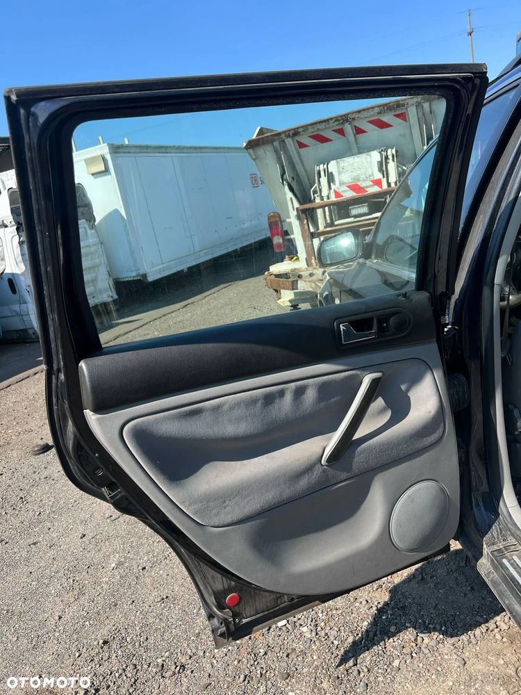 Drzwi tylne lewe Volkswagen Passat B5 lift KOMBI !! Czarne, kompletne !! KOMBI - 2