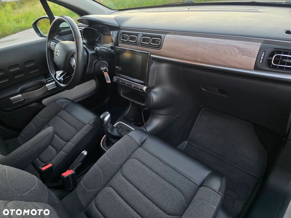 Citroën C3 1.2 PureTech Shine - 9