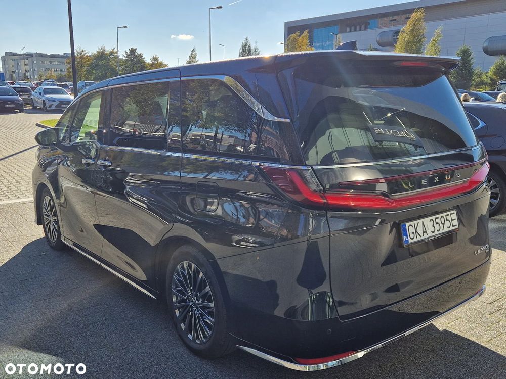 Lexus LM 350h Prestige - 5