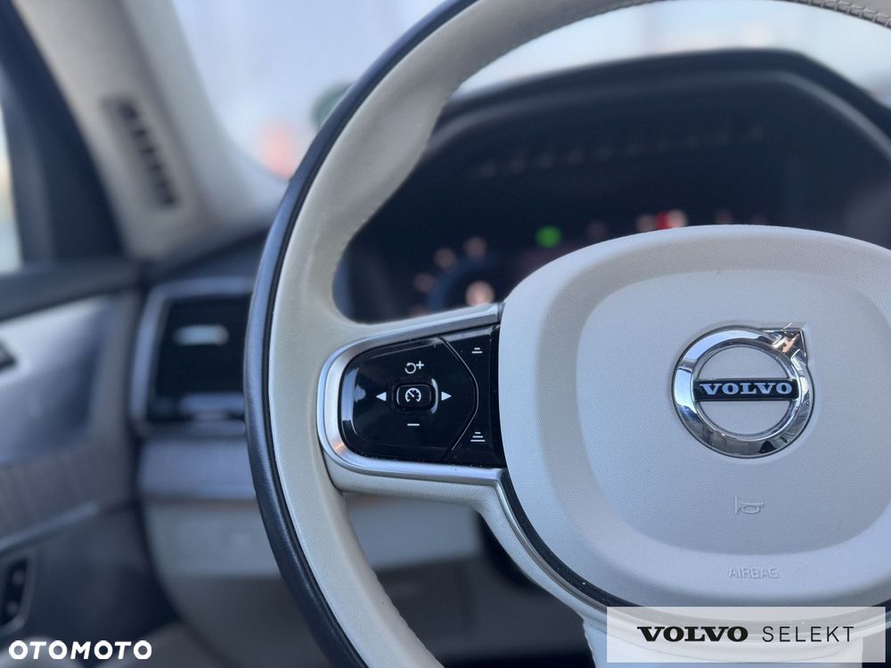 Volvo XC 90 - 11
