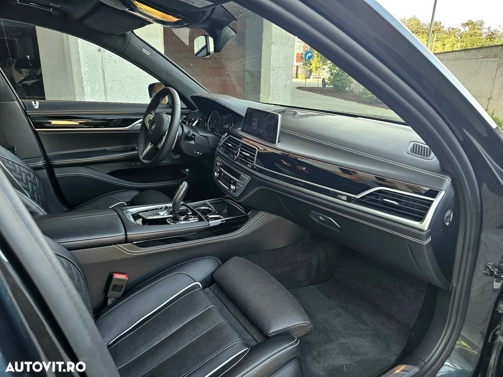BMW Seria 7 750d xDrive - 27