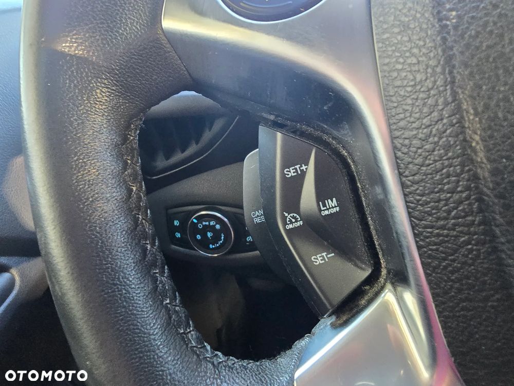 Ford Tourneo Connect 1.6 TDCi Titanium - 15