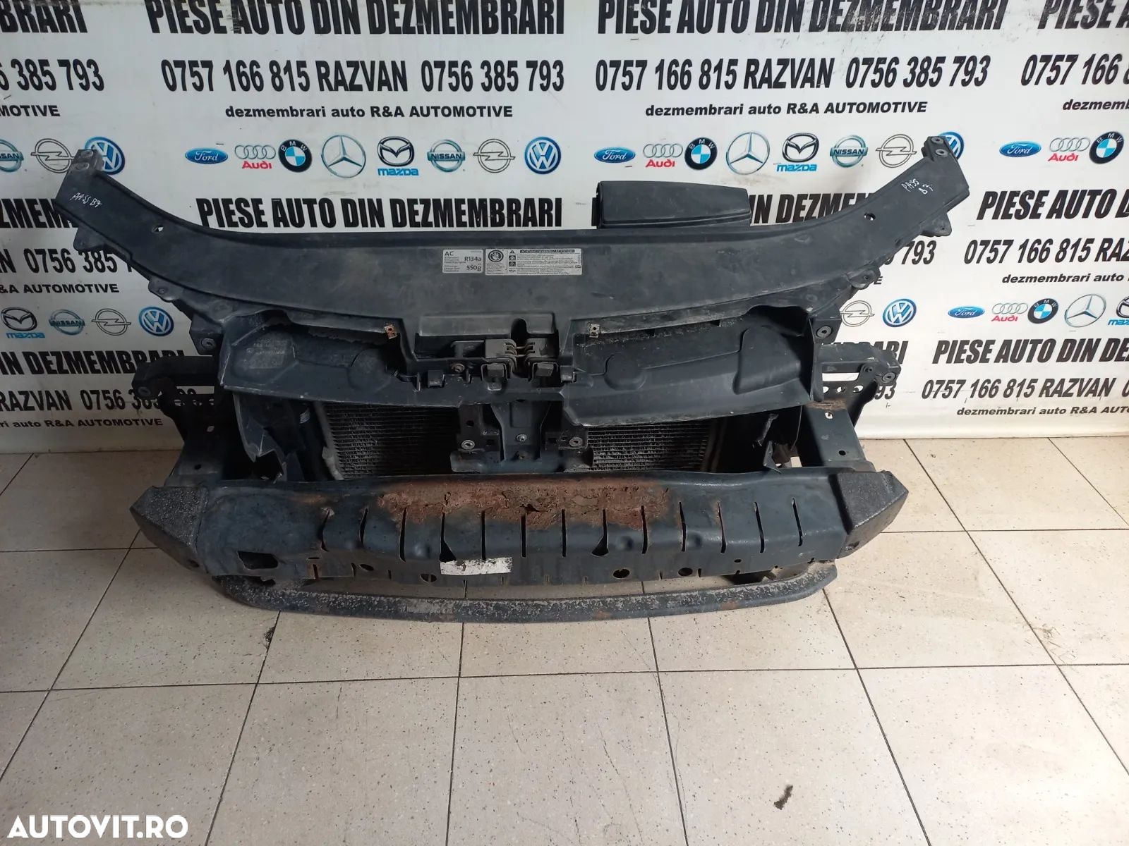 Trager Calandru fata complet Radiator Armatura Termocupla Vw Passat B7 An 2011-2012-2013 2014-2015 - 1