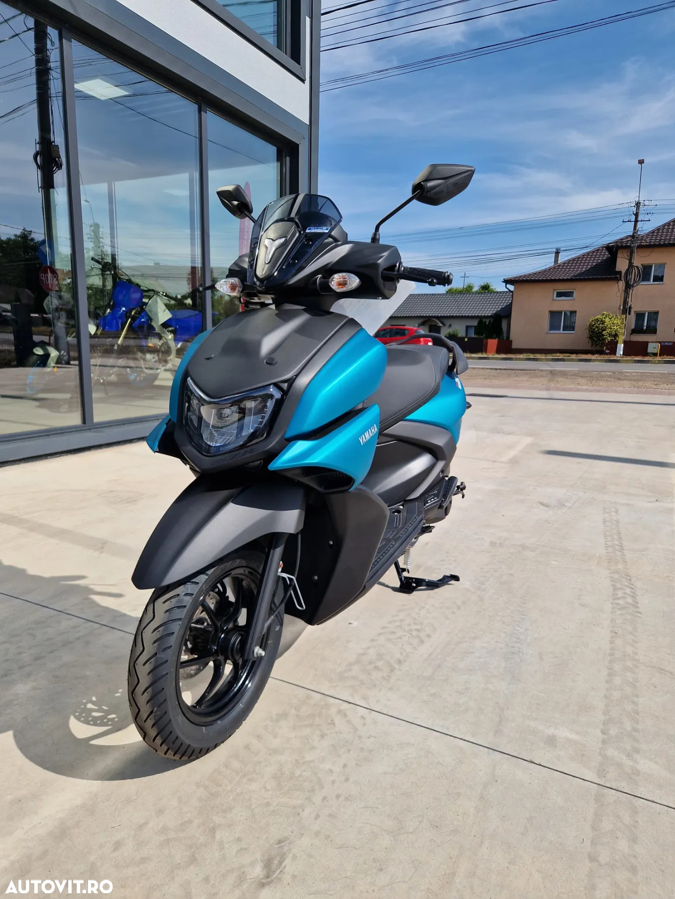 Yamaha R1-Z - 4