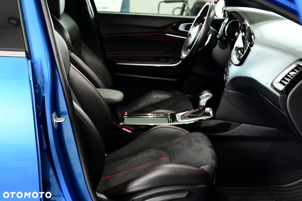 Kia ProCeed 1.6 T-GDI DCT7 OPF GT - 22
