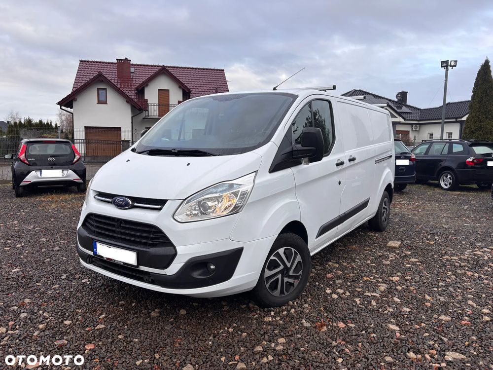 Ford TRANSIT CUSTOM - 18