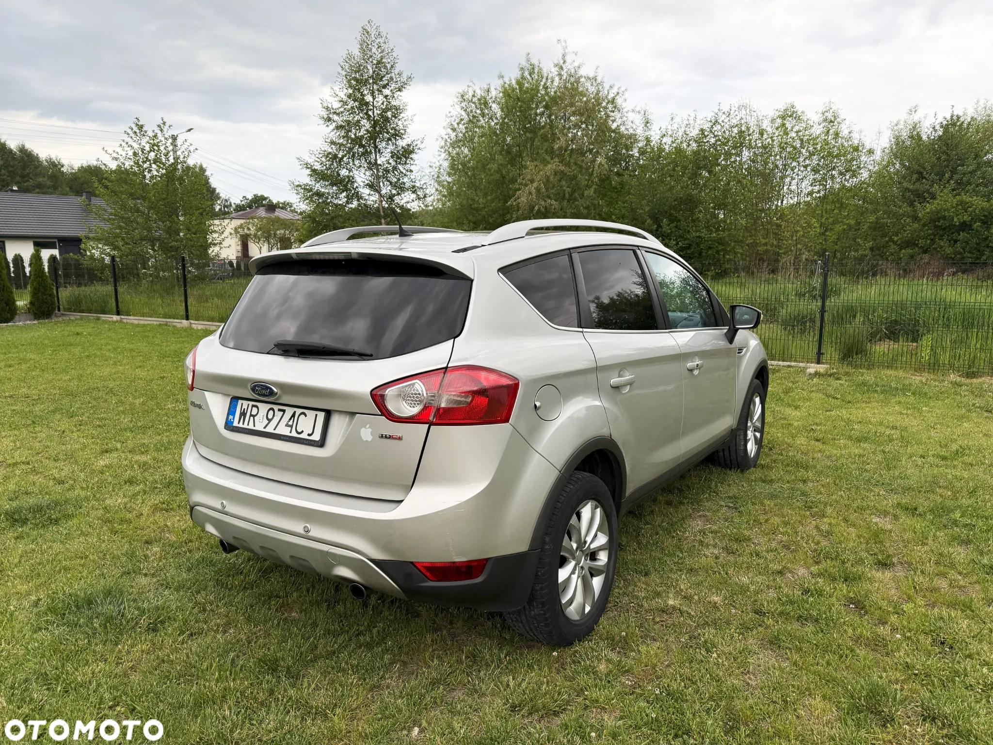 Ford Kuga 2.0 TDCi 4x4 Titanium - 4