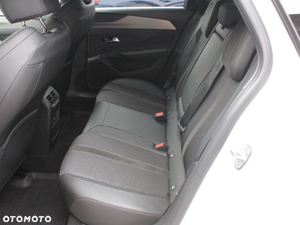 Peugeot 308 - 15