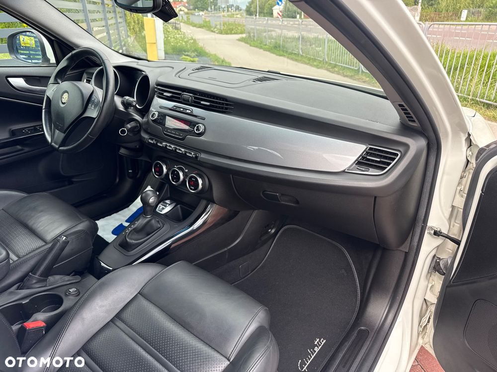 Alfa Romeo Giulietta 1.4 TB 16V Multiair TCT Collezione - 22