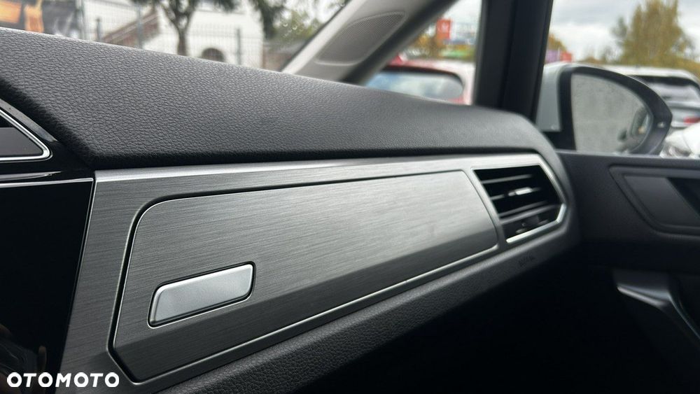 Volkswagen Touran 2.0 TDI BMT Comfortline DSG - 18