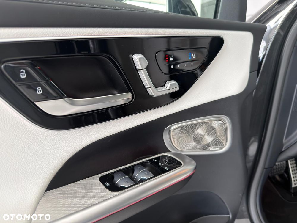 Mercedes-Benz GLC 220 d mHEV 4-Matic AMG Line - 16