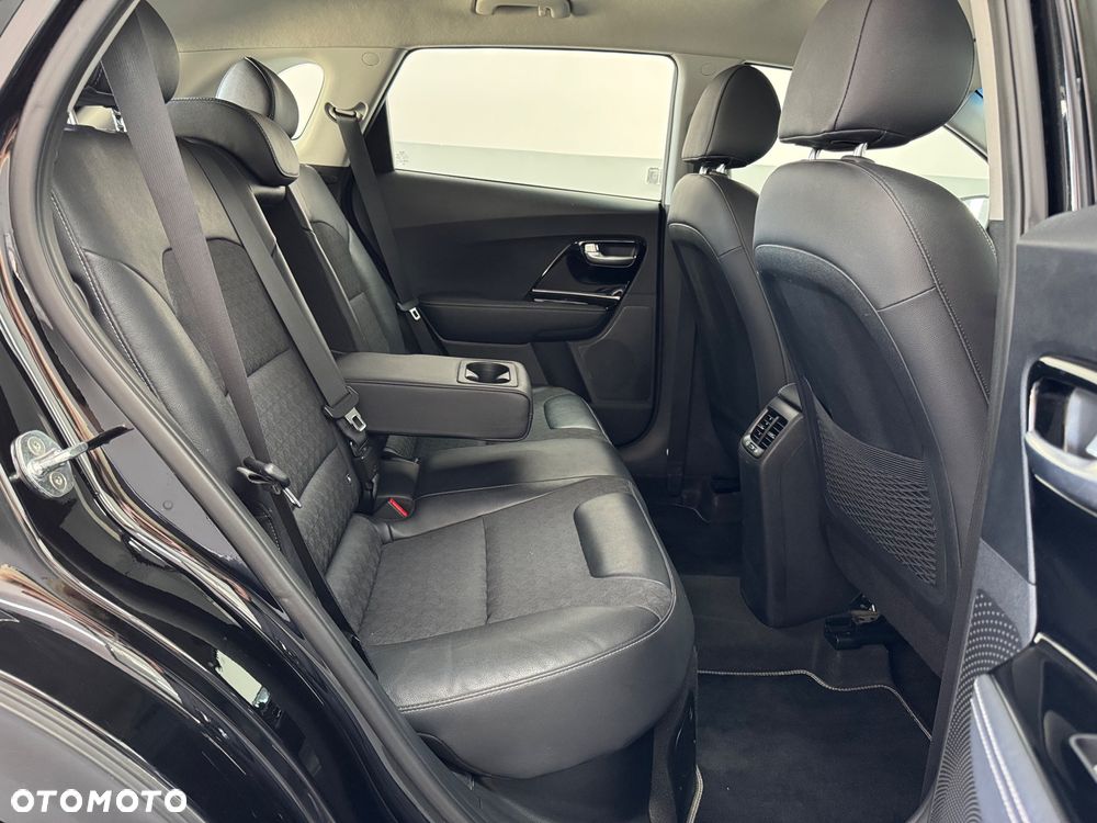 Kia Niro ver-1-6-gdi-hev-2wd-opf-spirit - 27