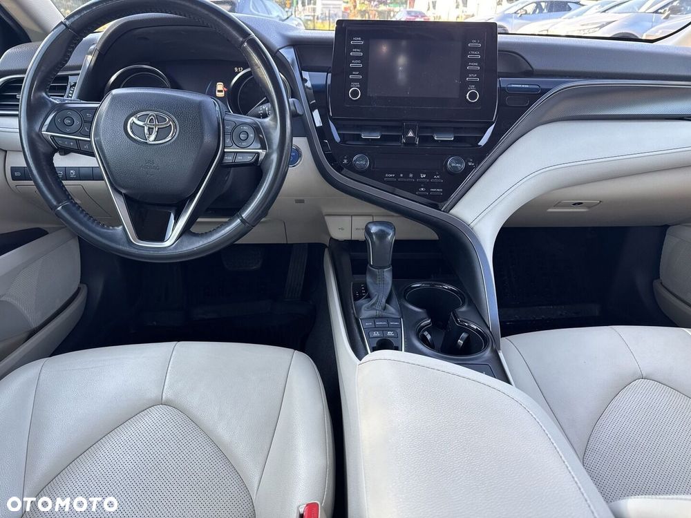 Toyota Camry 2.5 Hybrid Comfort CVT - 16