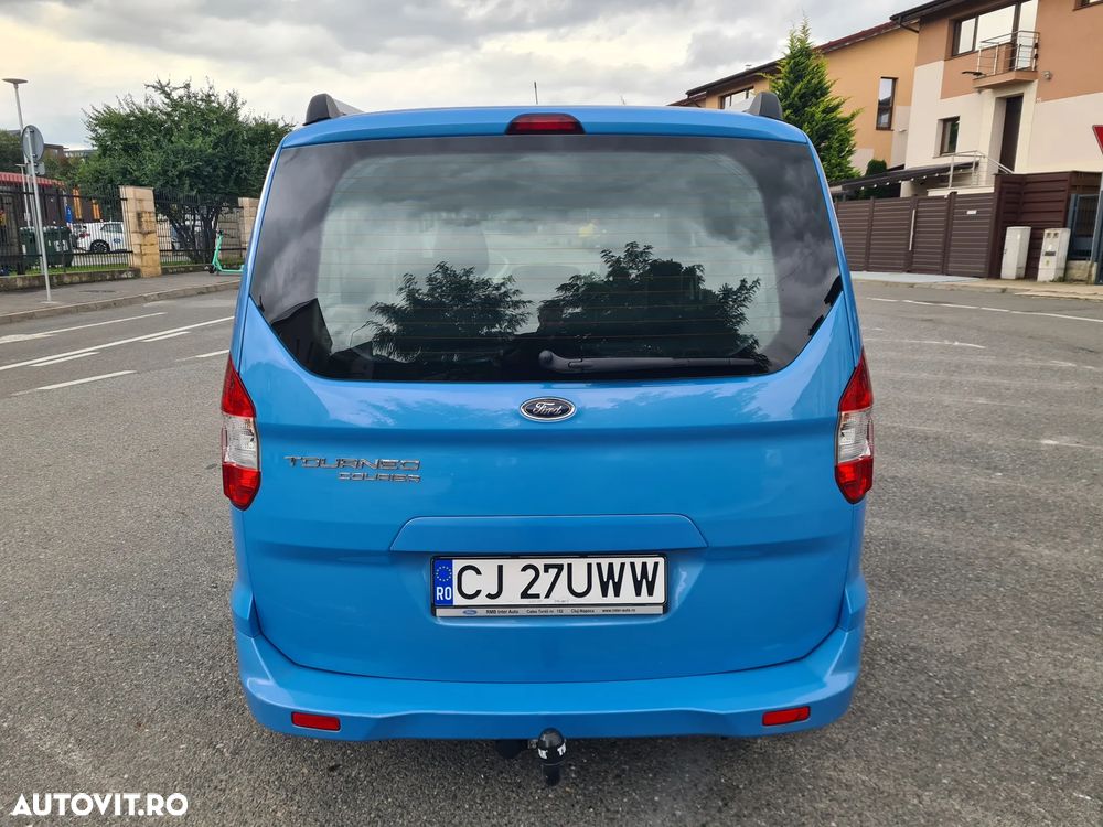 Ford Courier ver-1-6-tdci-s-s-titanium - 18