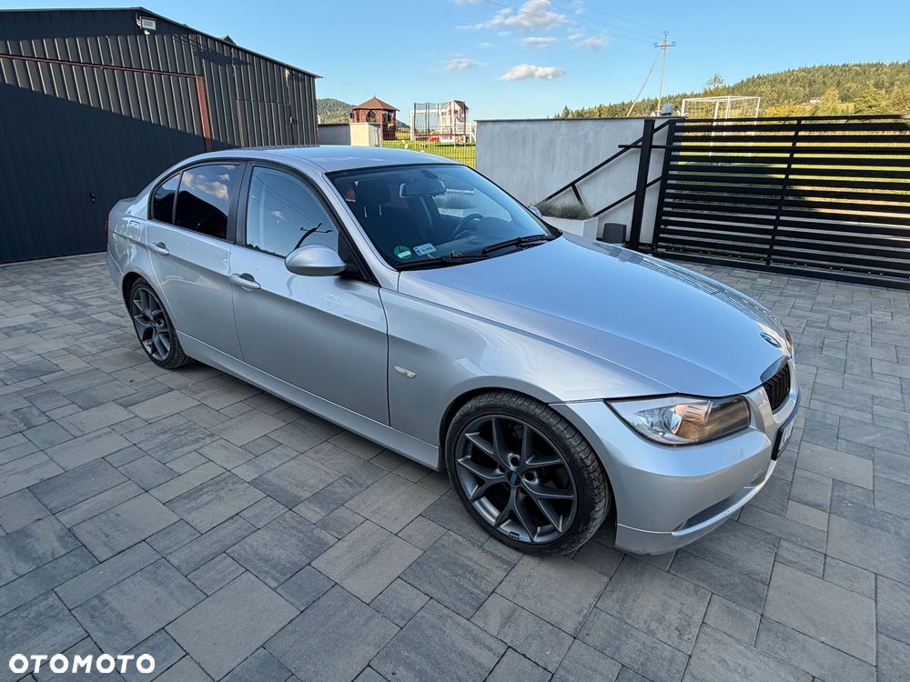 BMW Seria 3 2008 photo 3