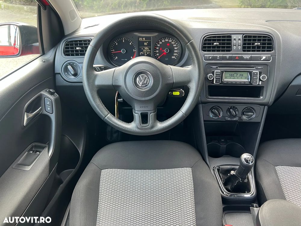 Volkswagen Polo 1.6 TDI DPF Trendline BlueMotion Technology - 6