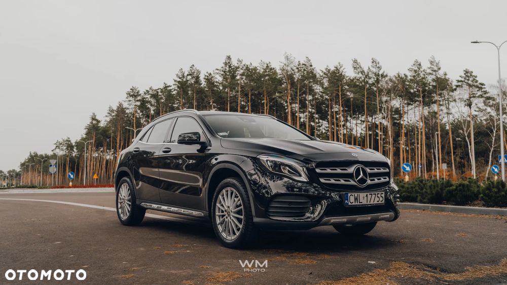 Mercedes-Benz GLA 200 7G-DCT AMG Line - 3