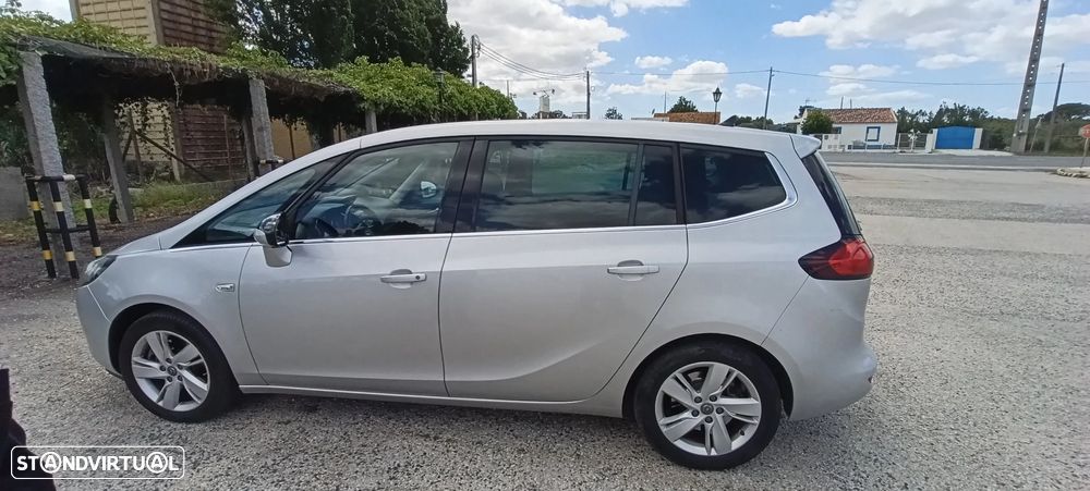 Opel Zafira 1.6 CDTi Cosmo - 23