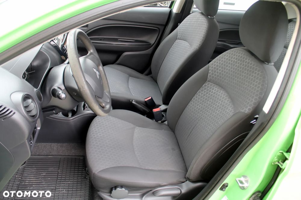 Mitsubishi Space Star 1.0 Plus - 10