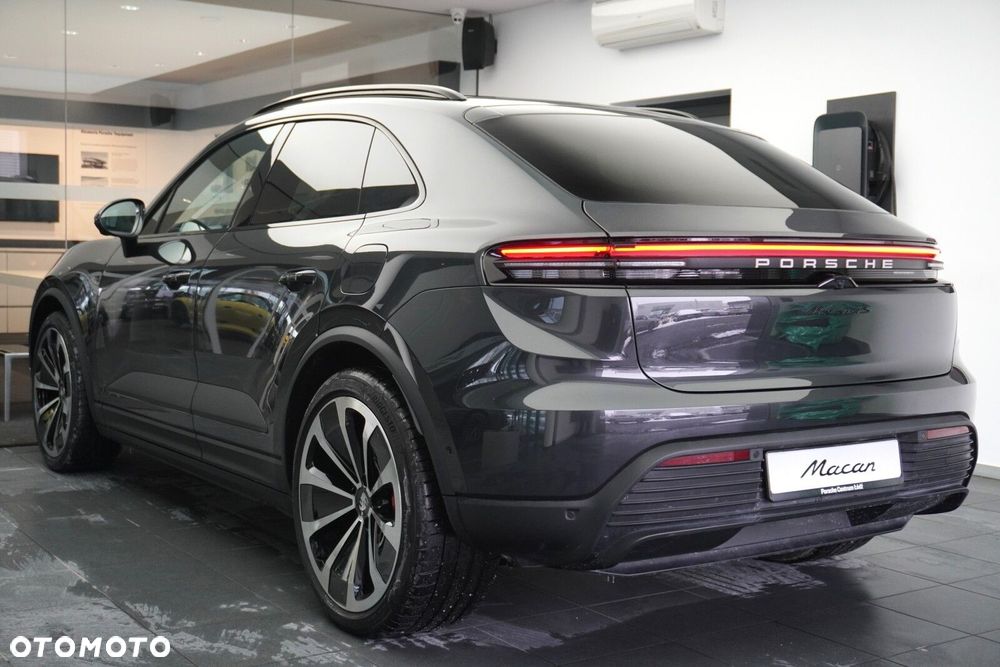 Porsche Macan - 15