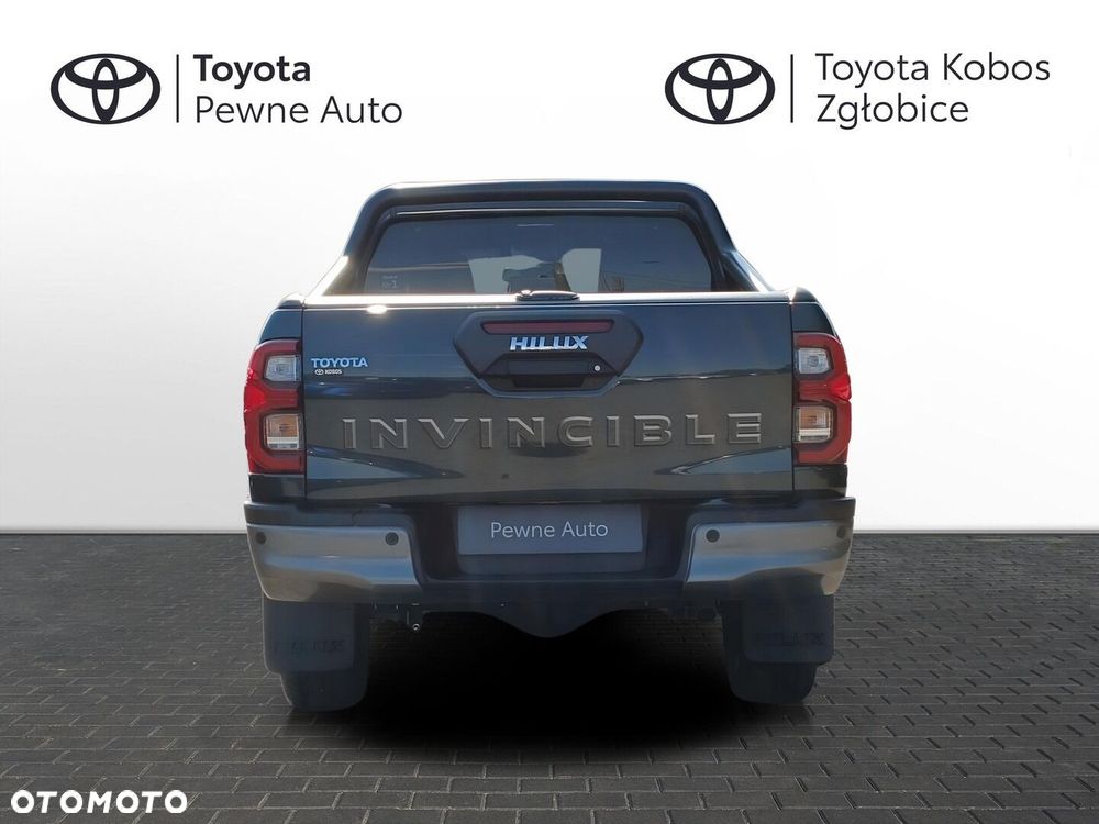 Toyota Hilux 2.8 D-4D mHEV Double Cab Invincible 4x4 - 4