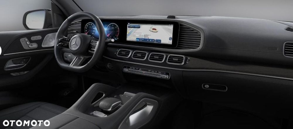 Mercedes-Benz GLS - 11