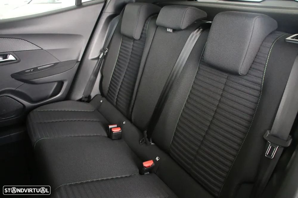 Peugeot 2008 1.2 PureTech Active - 21