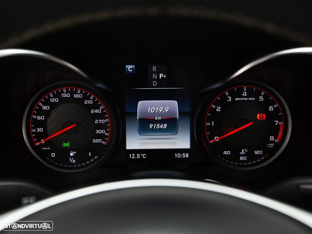 Mercedes-Benz C 63 AMG S - 40