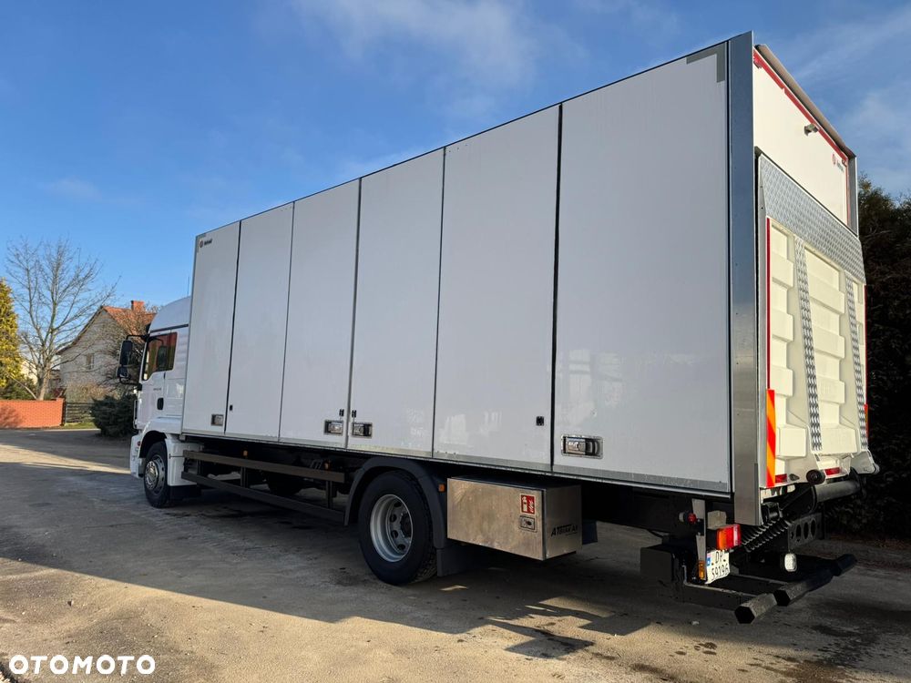 MAN MAN TGM 18.290/ IZOTERMA / OTWIERANY BOK/ /WINDA / 19 EUROPALET/ NISKI PRZEBIEG /SYPIALKA /ACC/EURO6 - 26