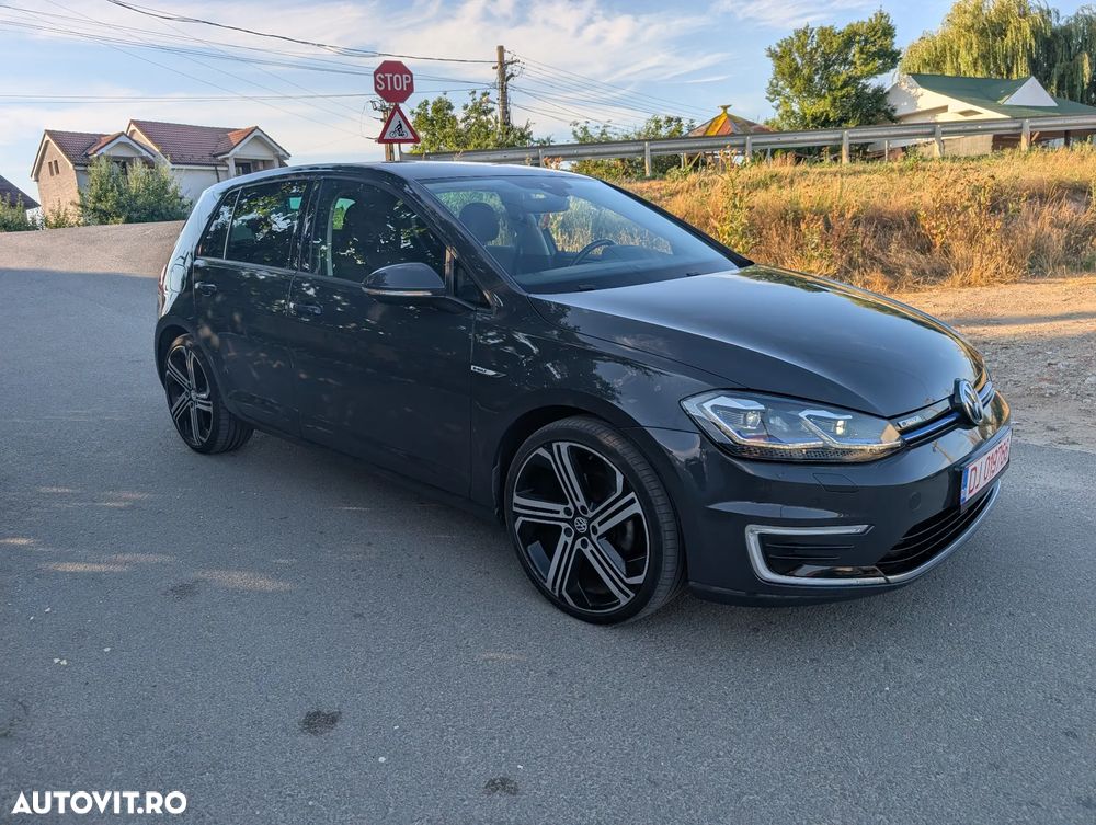 Volkswagen Golf e-Golf - 2