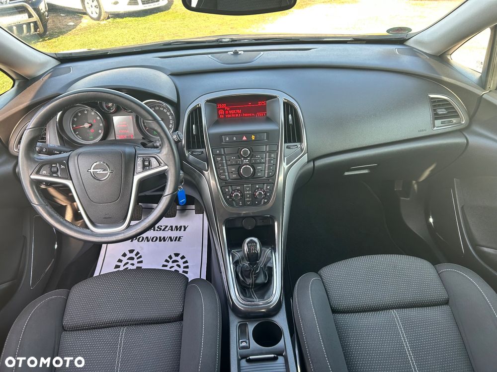 Opel Astra 1.4 Turbo Cosmo - 10