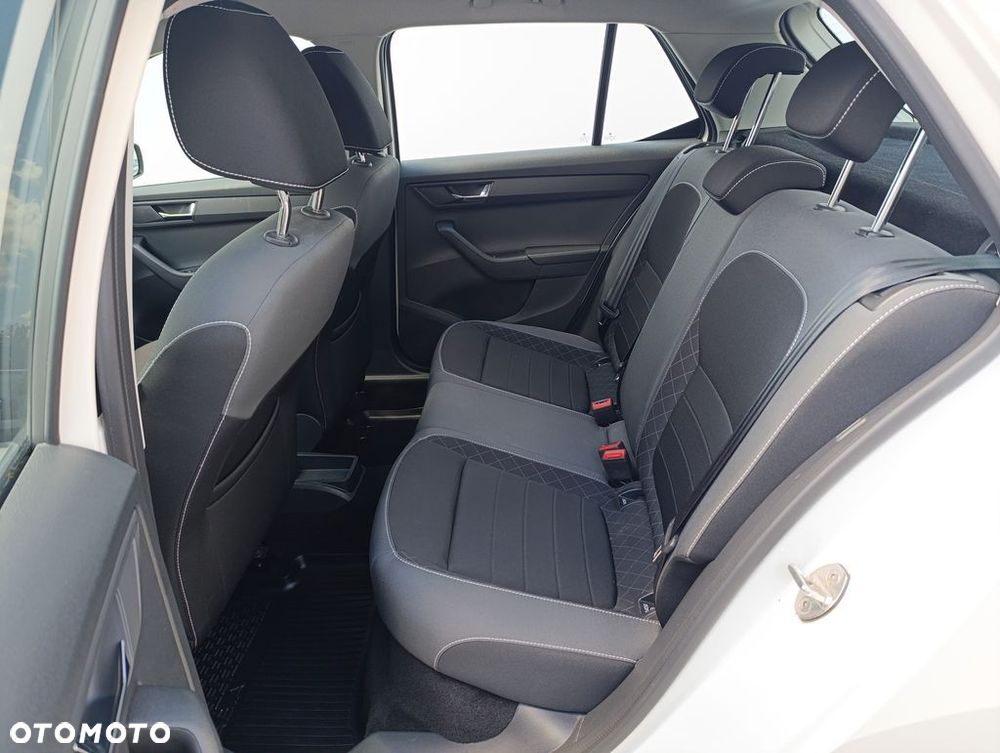 Skoda Fabia 1.0 TSI Ambition DSG - 13