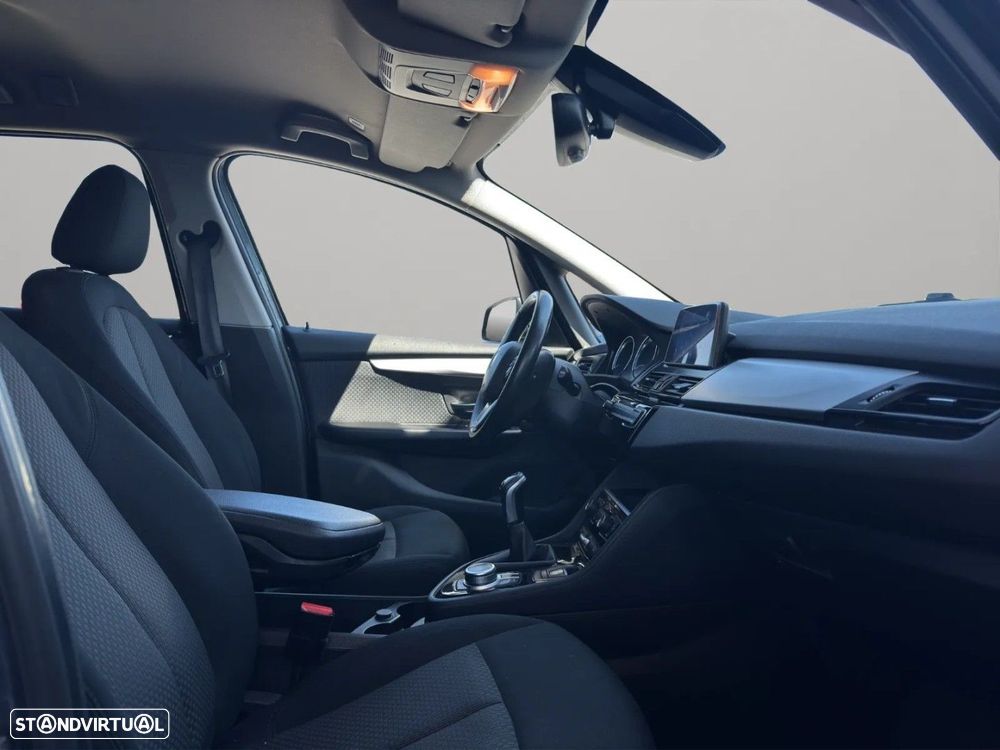BMW 216 Gran Tourer i 7L Advantage - 18